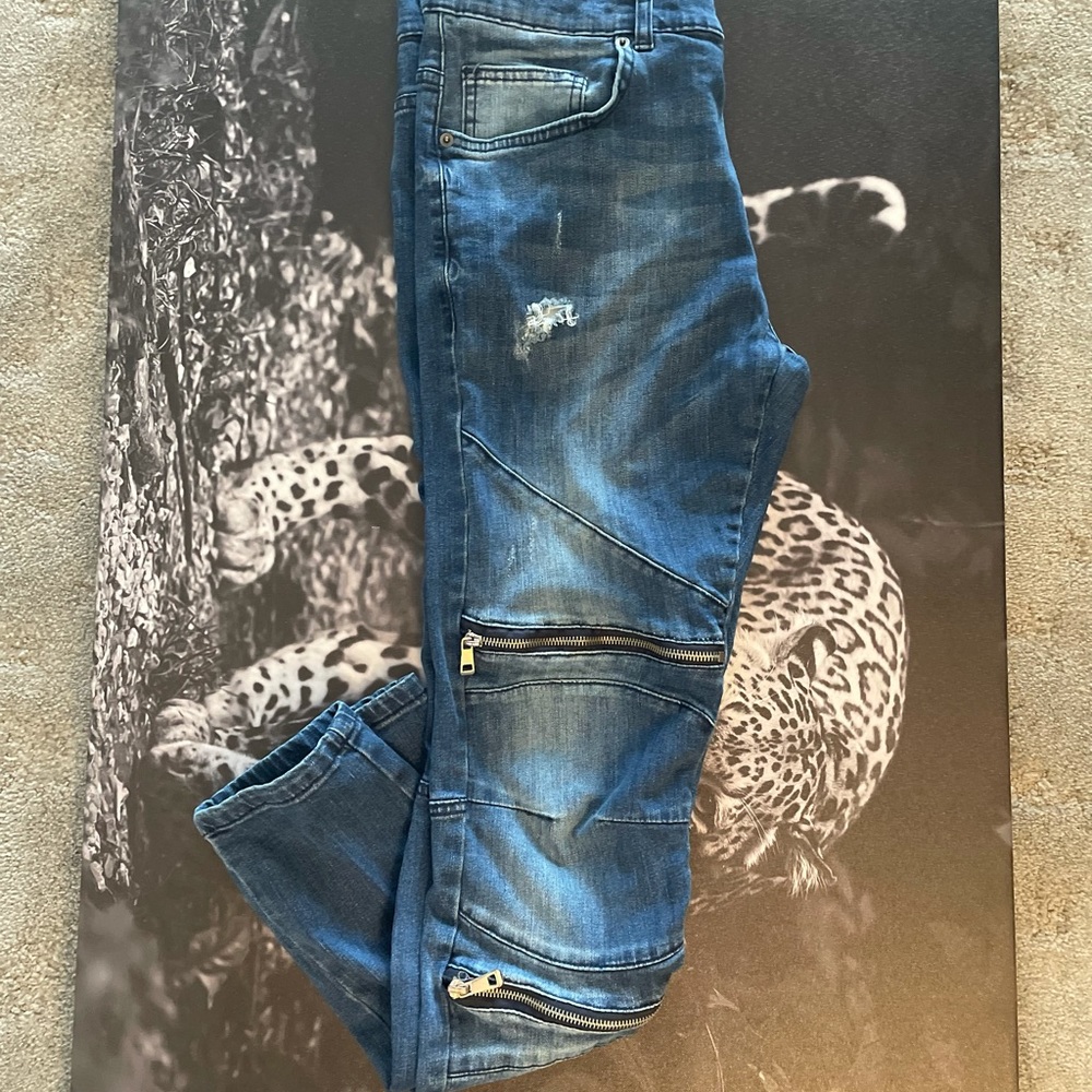 MENS ZARA SKINNY ZIPPED & RIPPED JEANS